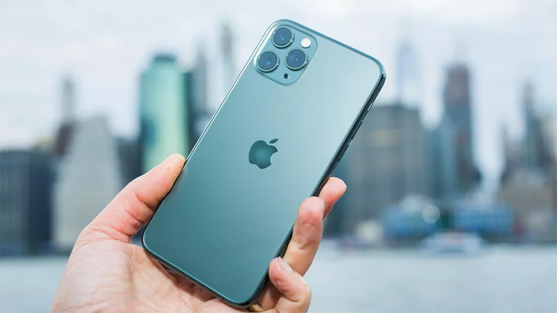 iPhone 11 Pro có thiết kế nhỏ gọn, tinh tế