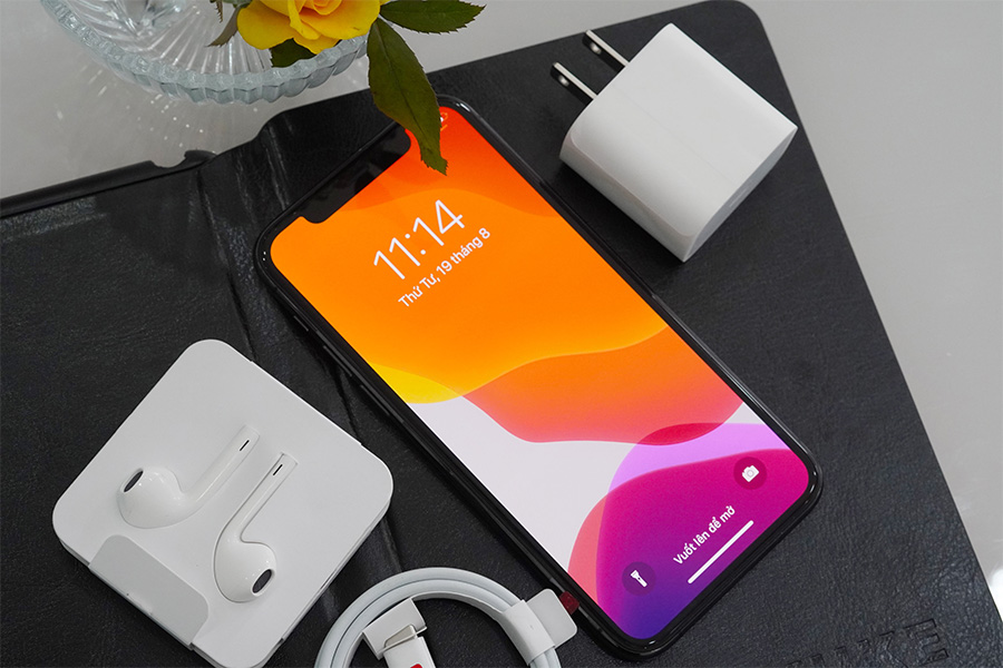 Thiết kế và cấu hình iPhone 11 Pro