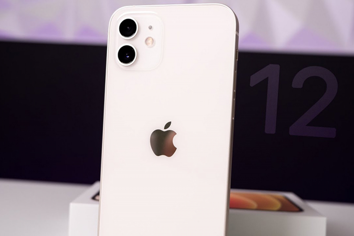 iPhone 12 có mấy màu