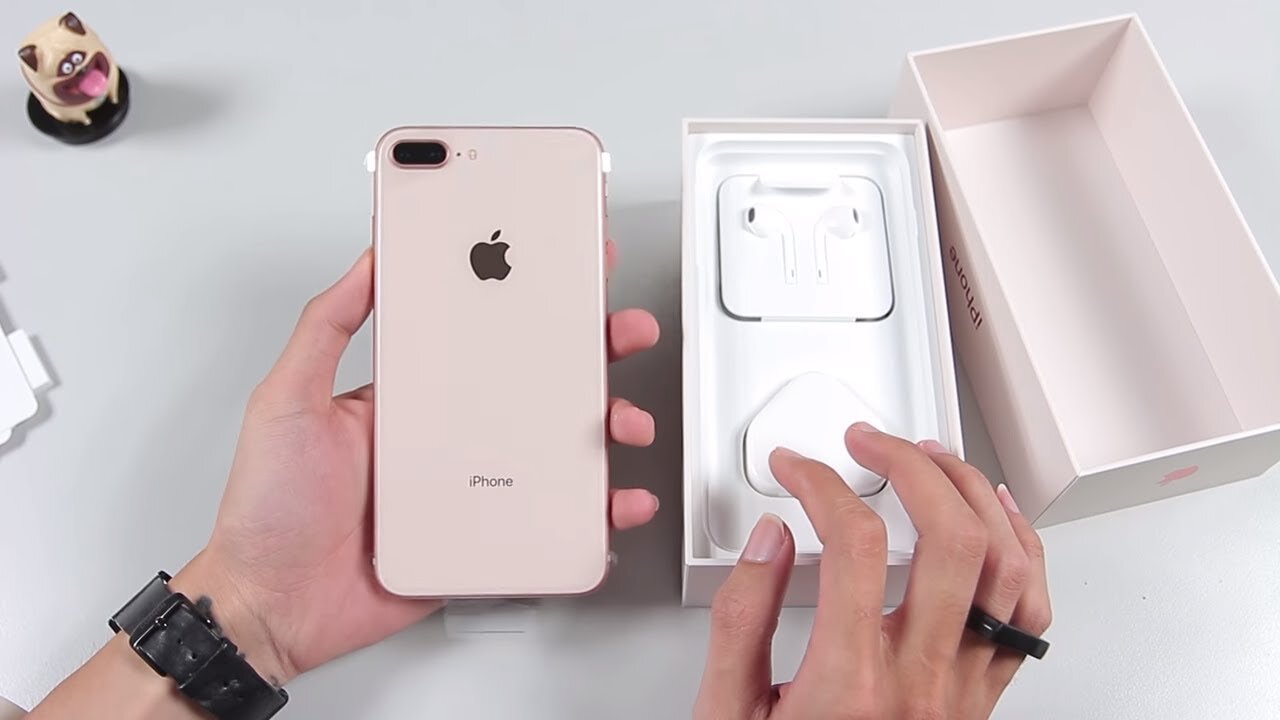 Nên mua iPhone 8 Plus phiên bản bộ nhớ bao nhiêu