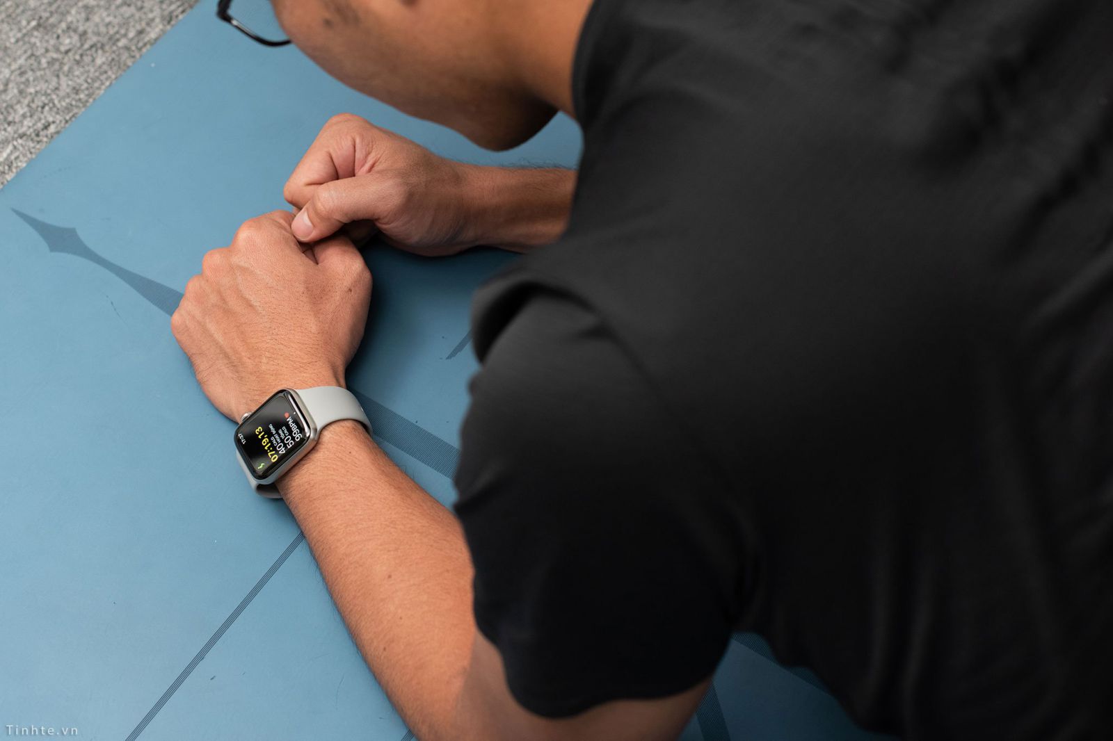 Apple watch Series 5 cũ có nhiều chế độ luyện tập