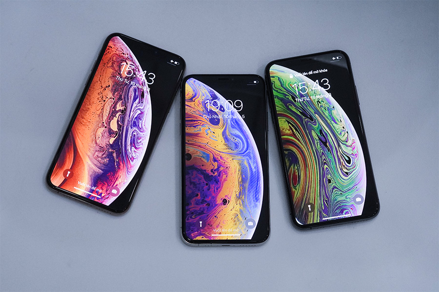 iPhone Xs màu bạc