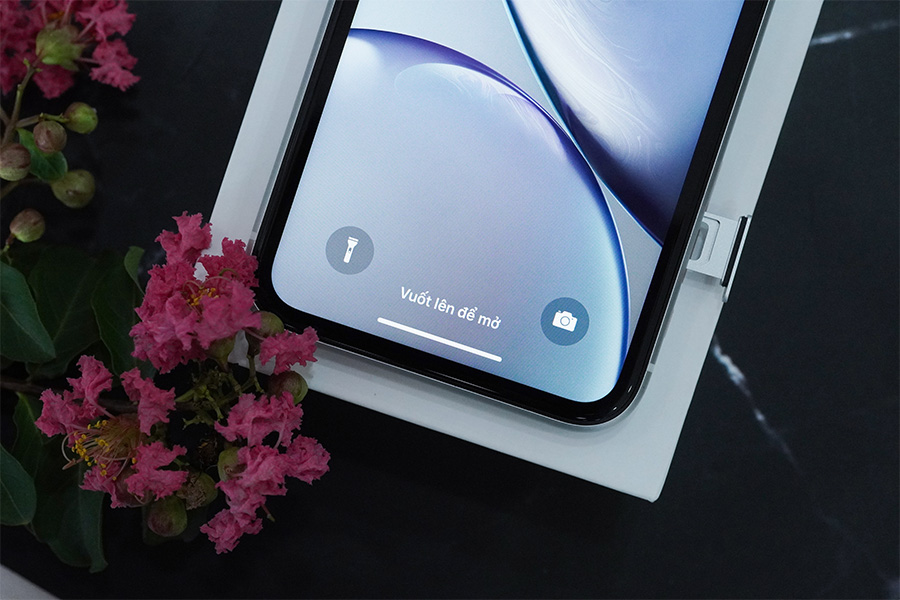 Haptic Touch trên iPhone XR cũ